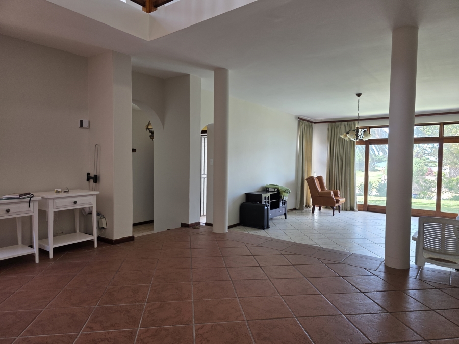 5 Bedroom Property for Sale in Bayview Western Cape